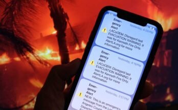 Una foto de ilustración de las falsas advertencias de evacuación en el condado de Los Ángeles durante el fuego de Eaton.