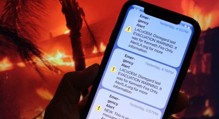 Una foto de ilustración de las falsas advertencias de evacuación en el condado de Los Ángeles durante el fuego de Eaton.