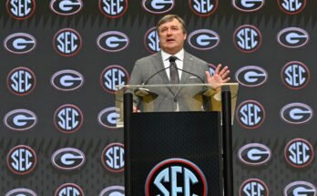 Kirby Smart abre el campamento de pretemporada para la décima temporada en Georgia con un equipo joven después del título de 2024 SEC