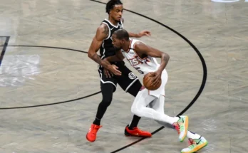 Former Rockets forward gets honest about Kevin Durant's fit in Houston image